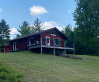 Upper Peninsula Lakeside Secluded Cabins - the world's most amazing vacation rentals